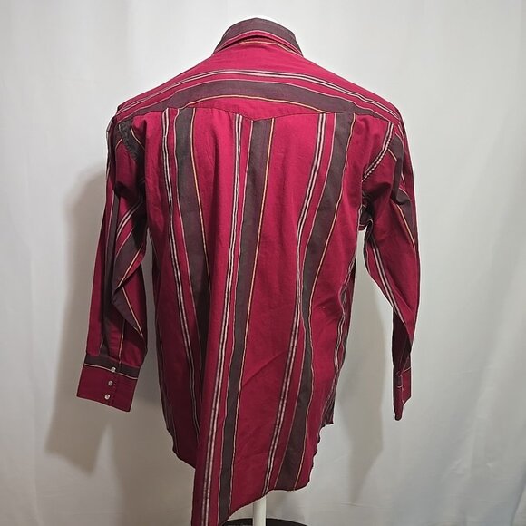 Vintage Wrangler Western Shirt Mens XL Red Stripe Pearl Snap X-Long Tails - Picture 3 of 8